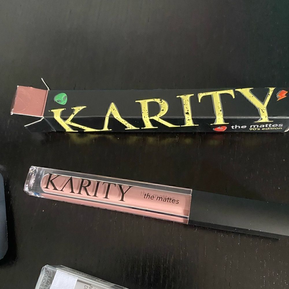 NIB Cargo HD Maybelline and Karity beauty lot - Picture 5 of 6